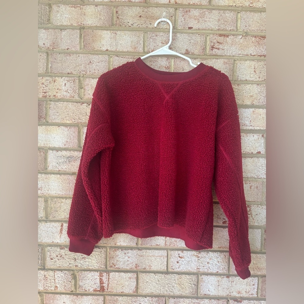 American Eagle size XS Outfitters Red Crew Neck Sweater Cozy Knit